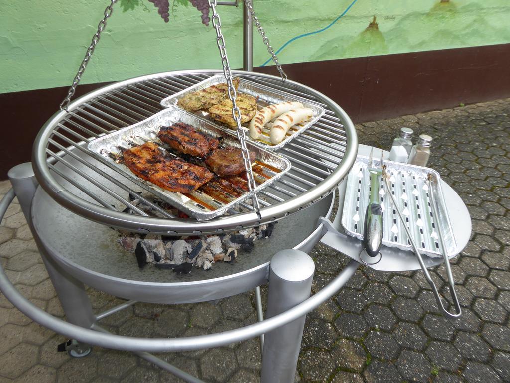 Ferienwohnungen Im Moseltal Löf エクステリア 写真